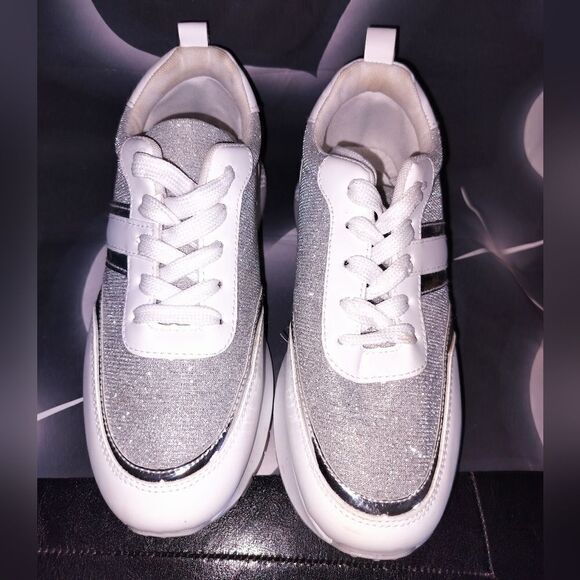 Rouge helium platform white and shiny silver platform tennis shoes size 7.5 - Picture 3 of 7